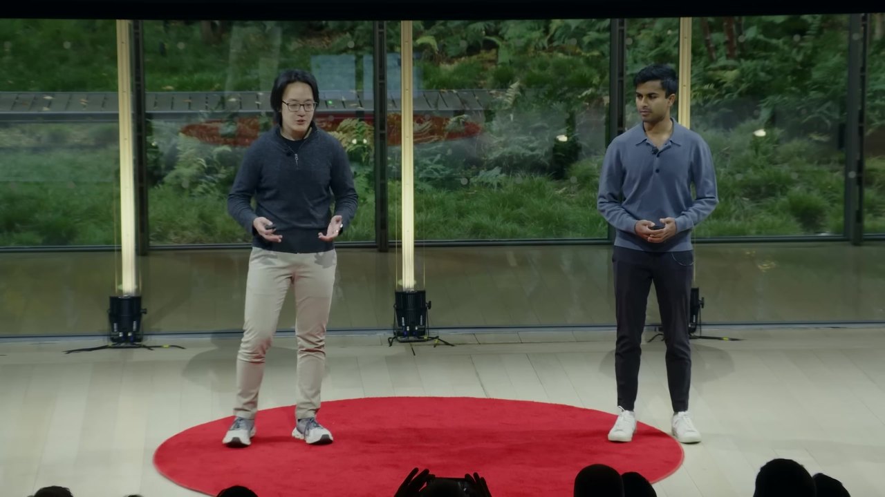 Barry Zhang และ Mahesh Murag ผู้สร้าง Agent Skills ที่ Anthropic บนเวที AI Engineer